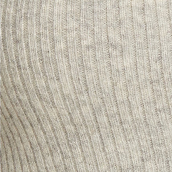 Reformation Remus Cashmere Light Grey Wrap Crop Ribbed Sweater Size Large NWT - Picture 9 of 15